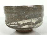Japanese Ceramic Green Tea Bowl Matcha Chawan Vtg Pottery Gray White CHB136